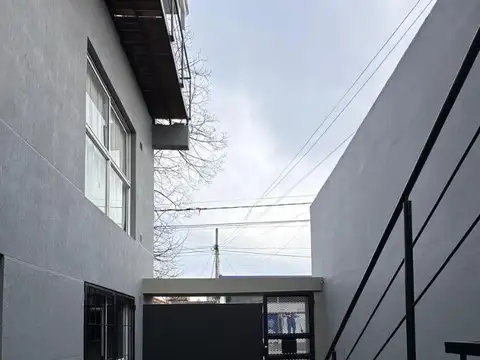 Depto Tipo Casa en Alquiler de Monoambiente