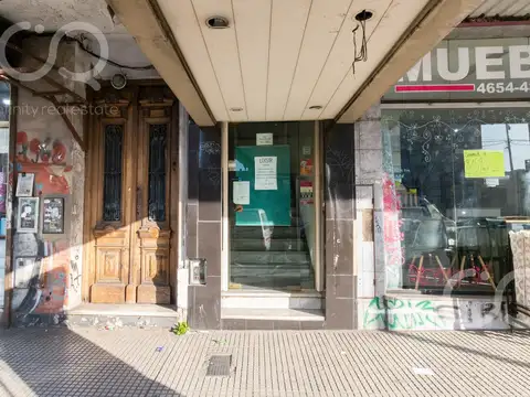 AV RIVADAVIA al 13700