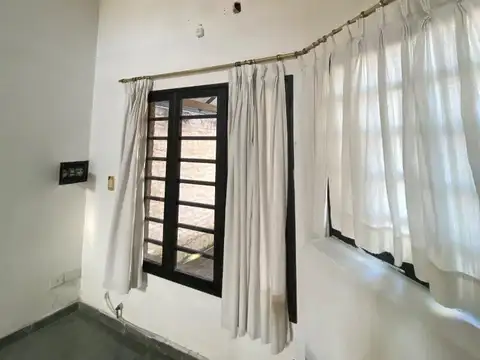 Casa en Alquiler en Ituzaingo Norte, $ 1.000.000