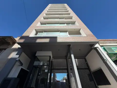VENTA EXCLUSIVO PISO EN ZAPIOLA 222- 3 DORMITORIOS