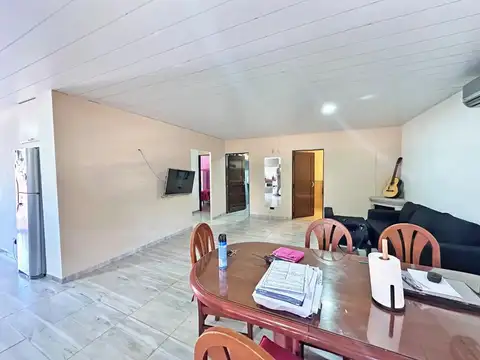 CASA 3 AMBIENTES REFACCIONADA A NUEVO EN VILLA BALLESTER