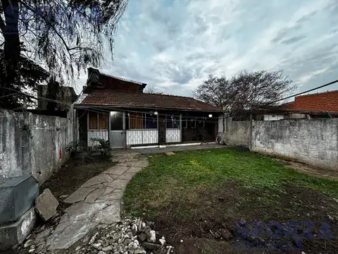 Muñoz al 3544