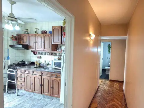 Departamento 4 ambientes con 2 baños