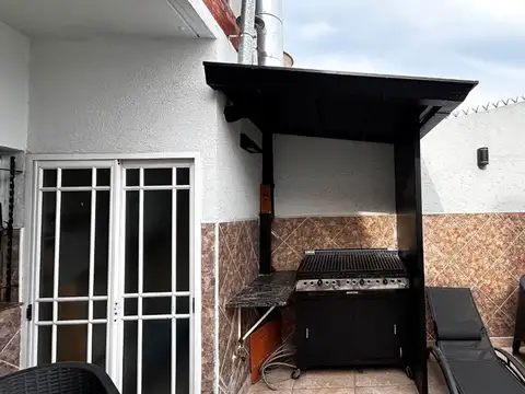 Depto Tipo Casa en Venta 18 años