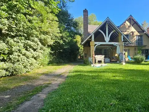 VENTA CASA 7 AMB ESTILO INGLES MASCHWITZ 2 VIVIEND