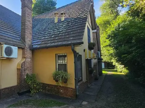 VENTA CASA 7 AMB ESTILO INGLES MASCHWITZ 2 VIVIEND