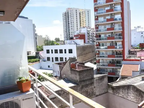 VENTA MONOAMBIENTE DIVISIBLE CON BALCON - COGLHAN