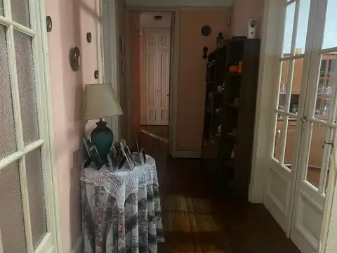 Depto Tipo Casa en Venta de 5 ambientes