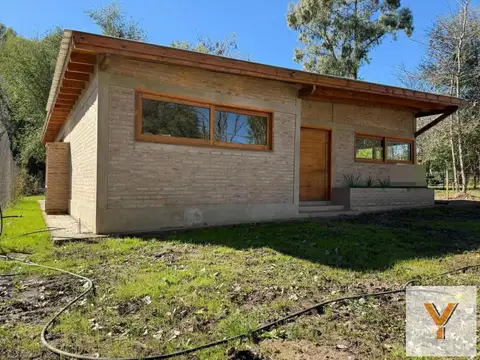 Casa en venta - 2 Dormitorios 1 Baño - Córdoba