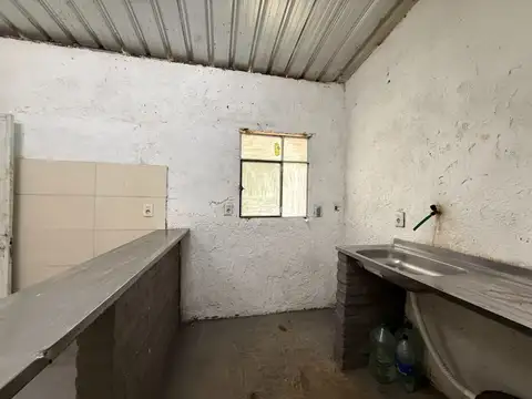 Venta Local comercial mas terreno Santa Ana
