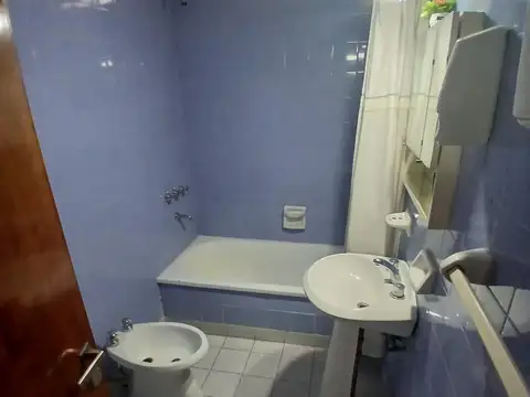 Oficina 2 ambientes con 1 baño