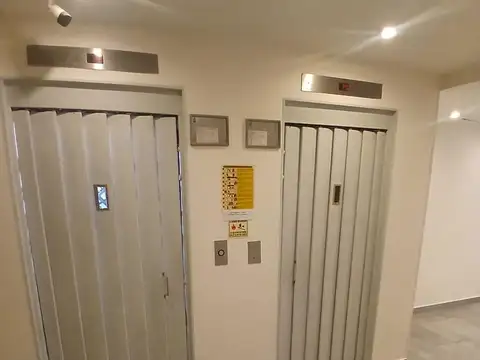 Oficina en Venta 54 años