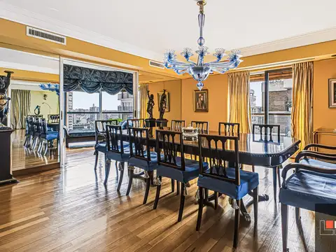 Departamento en Venta de 4 dormitorios