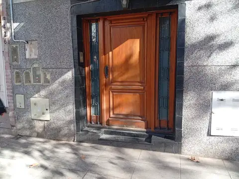 Aizpurua 3400, Piso PB