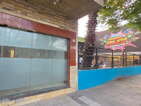 Local en Venta 40 años
