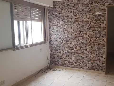 DUEÑO ALQUILA 2 AMBIENTES en Villa Luro