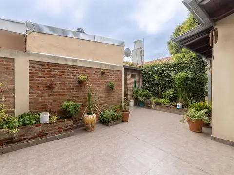 Depto Tipo Casa en Venta de 4 ambientes