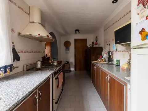 Depto Tipo Casa 4 ambientes con 3 baños