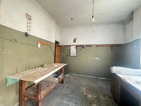 Galpon en Alquiler en Lanus Oeste, $ 650.000