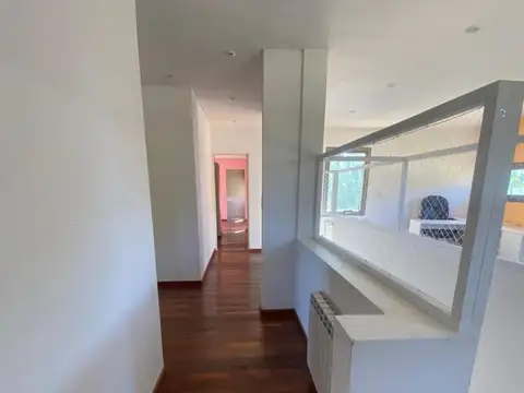 Casa en Venta en City Bell [Cod: 707]