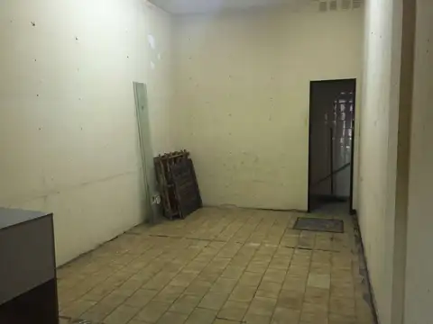 RESERVADO / RESERVADO / RESERVADO / Venta Local 50m2 en vía publica.