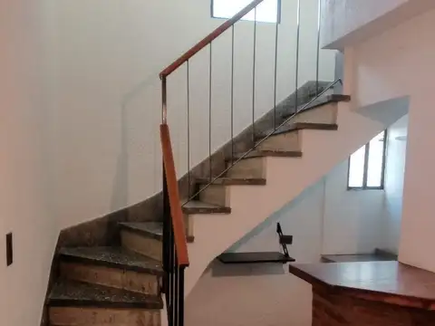 Depto Tipo Casa en Alquiler de 1 dormitorio