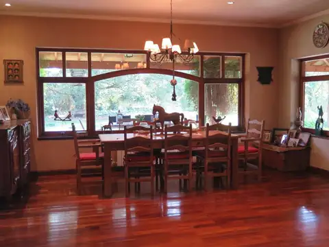 Casa en Venta en Moreno, USD 270.000