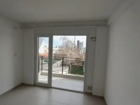 Alquiler -Departamento UN DORM   Cochera.