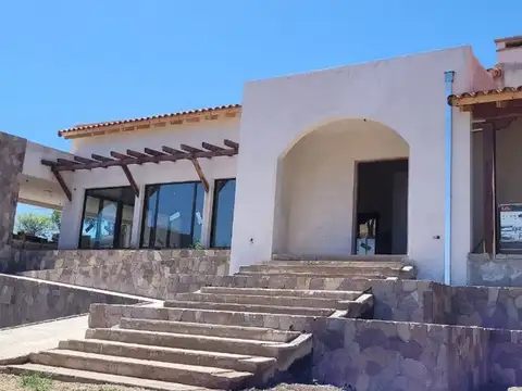 TERRENO VENTA LAS CAÑADAS 1312 M2 ACCESO NORTE