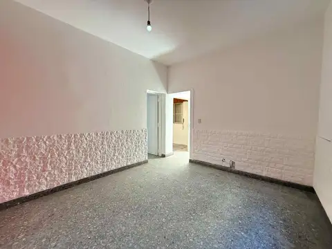 Depto Tipo Casa en Alquiler de 2 ambientes