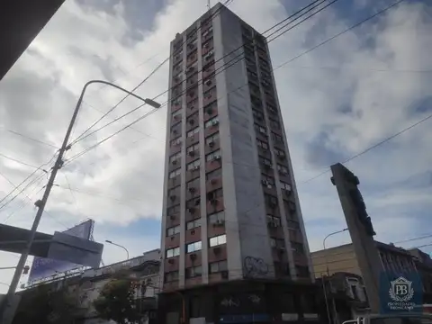 Oficina en Alquiler 51 años