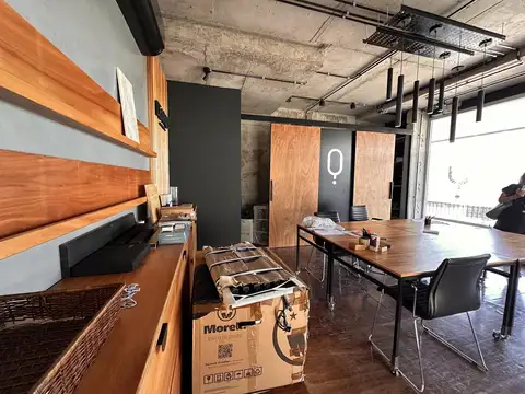 Oficina en Venta con 1 cochera