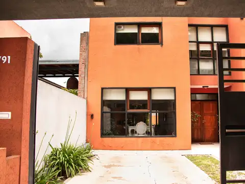Casa en Venta en City Bell, USD 190.000
