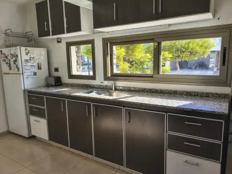 Casa en Alquiler en Las Heras, USD 1.300