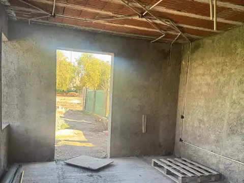 Casa en Venta en Lunlunta, USD 100.000