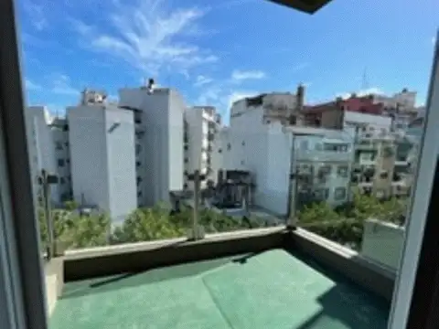 EXCEL. 2 AMB. SEMI-PISO, 4 AÑOS ANTIG FRENTE BALCÓN DETALLES DE CATEGORÍA, A PASOS DE AV RIVADAVIA