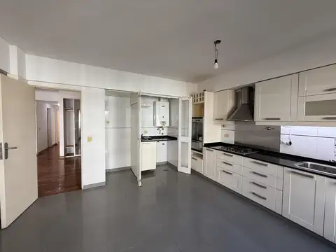 Departamento en Alquiler con 1 cocheras