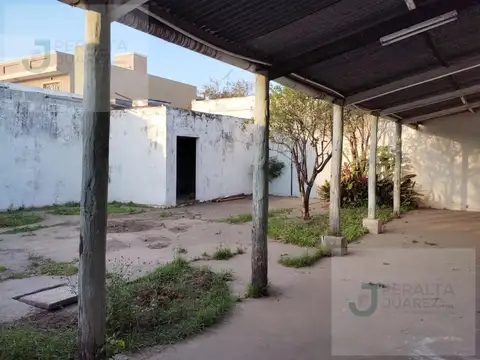 Local en Venta 45 años