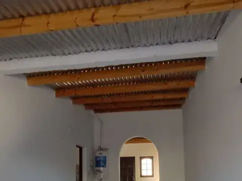 Casa 4 ambientes con 1 baño
