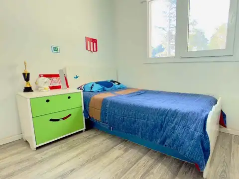 CASA EN VENTA EN SICARDI 3 DORMITORIOS PARQUE
