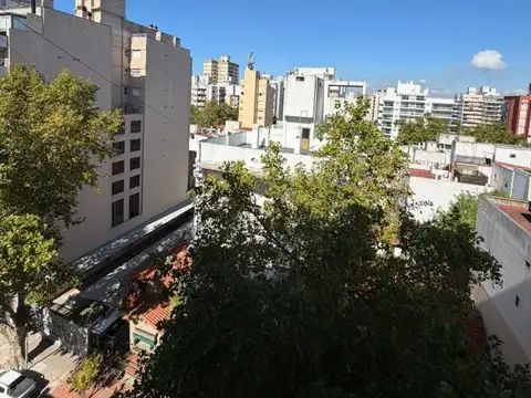 Departamento de 2 ambientes en alquiler – Falucho y Santa Fe
