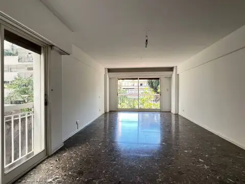 Departamento 4 ambientes con 2 baños