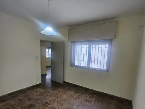 Casa en Venta en Azcuenaga, USD 60.000