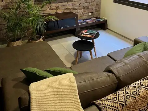 Departamento en Alquiler en Godoy Cruz, USD 960