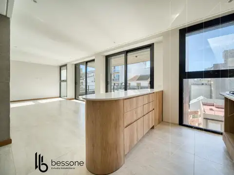 Departamento en Venta en Zona Guemes, USD 429.900