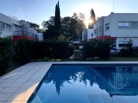 Departamento en Alquiler de 3 dormitorios