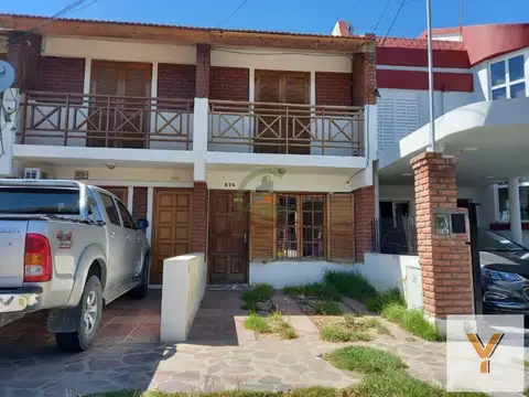 Dúplex en venta - 2 Dormitorios 1 Baño - 96mts2 - Trelew