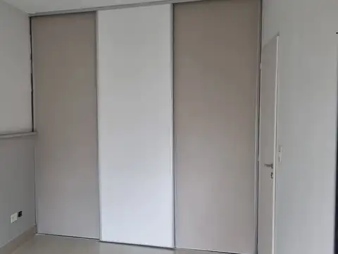 Departamento en Alquiler en Florida Mitre/Este, $ 1.200.000