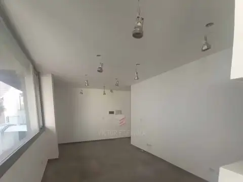 GAUCHO CRUZ 5000, Piso 1