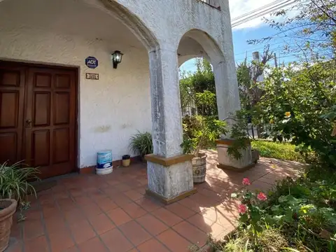 Casa en Venta en Zárate, USD 180.000
